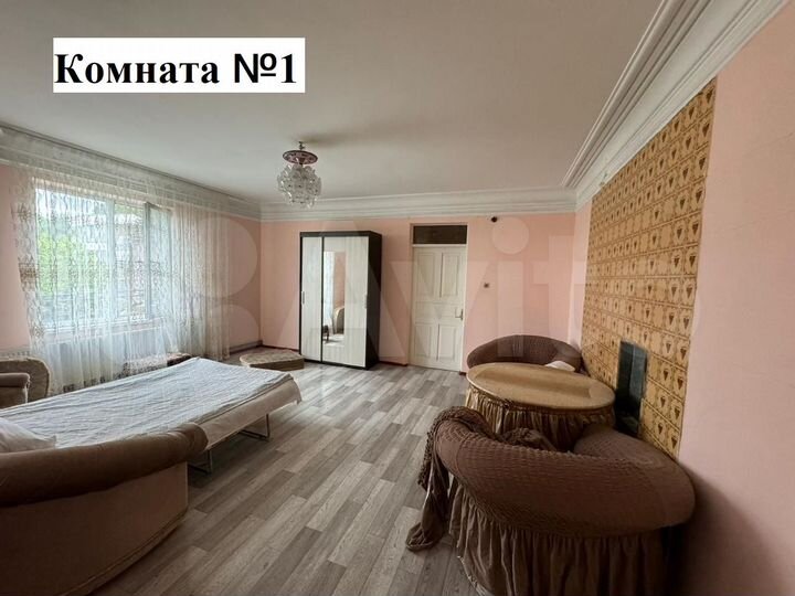 Комната 9 м² в 6-к., 2/2 эт.