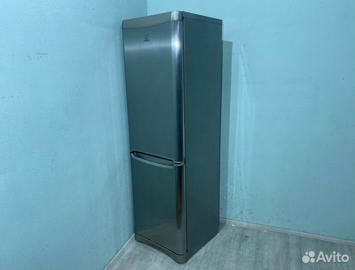 Холодильник indesit