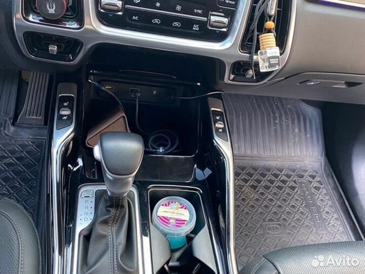 Kia Sorento 2.5 AT, 2021, 50 400 км