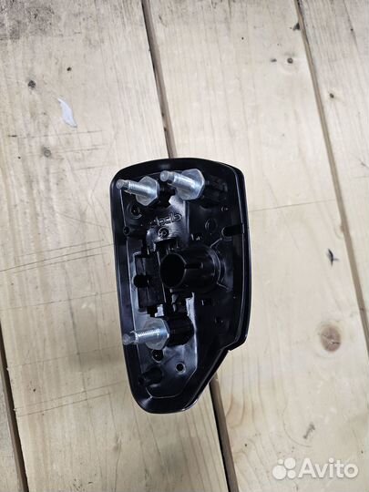 Кронштейн зеркал lexus RX4