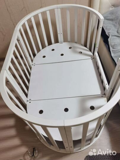 Кровать трансформер с маятником