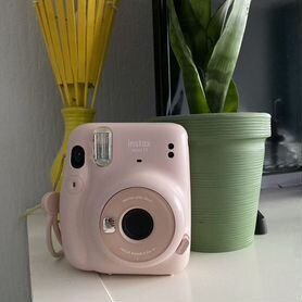 Фотоаппарат instax mini 11