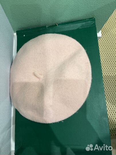 Розовый берет