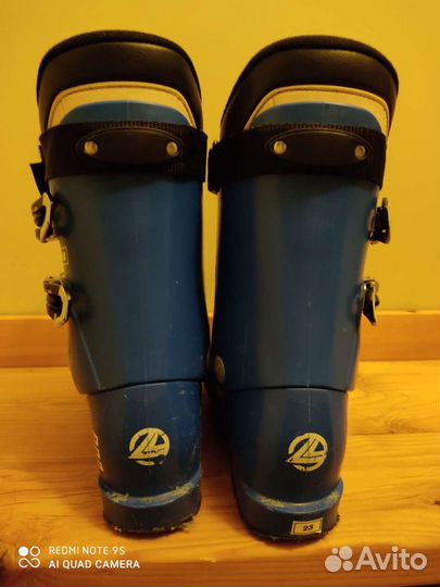 Горнолыжные ботинки lange 23.5
