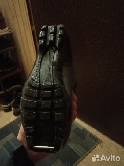 Ботинки для беговых лыж