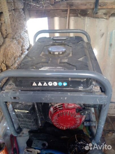Генератор бензиновый бу