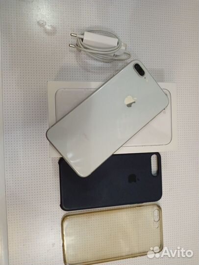 iPhone 8 Plus, 64 ГБ