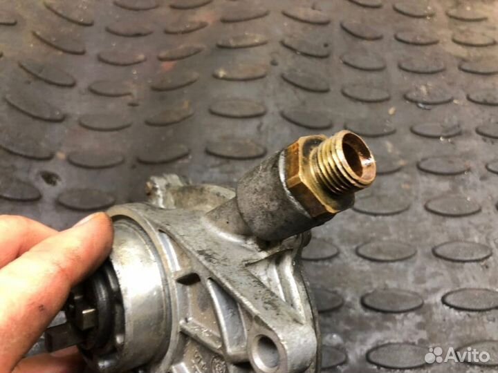 Вакуумный насос SsangYong Kyron