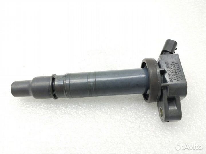 Катушка зажигания Toyota Blade E150 2.4 2AZ 2008