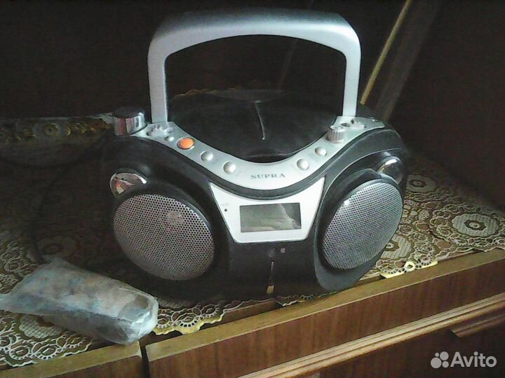CD Магнитола supra