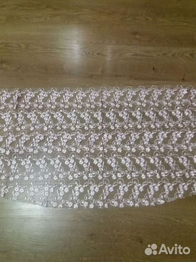 Гипюр, кружево остаток