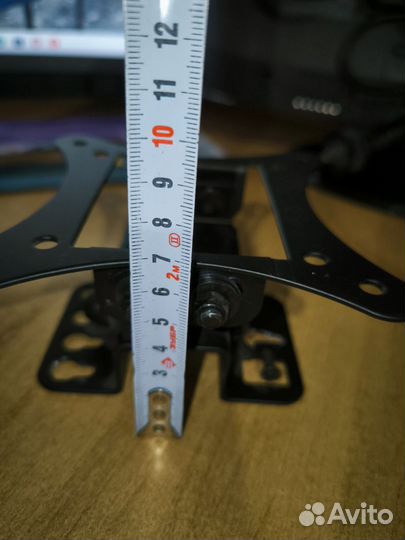 Кронштейн для телевизора