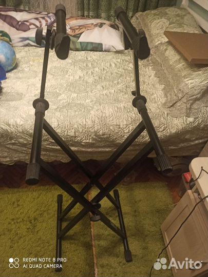 Стойка для синтезатора