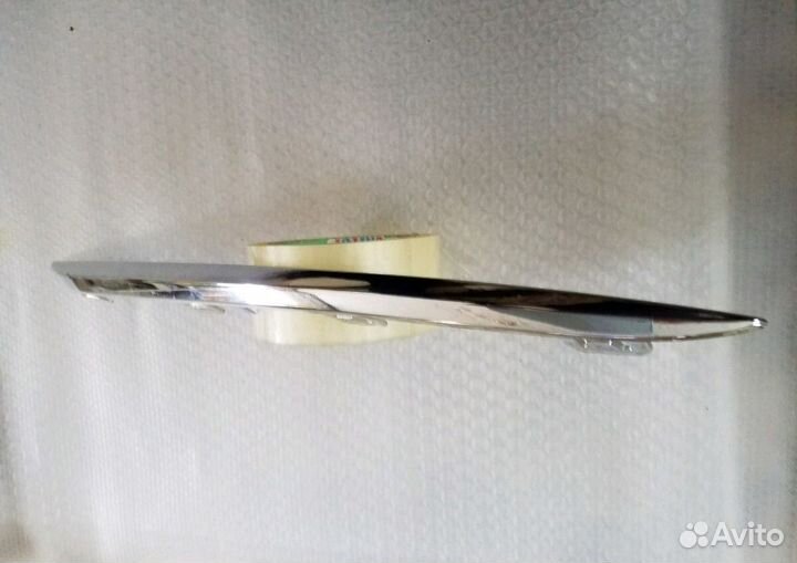 Молдинг бампера мерседес С 205 А 2058850521 L