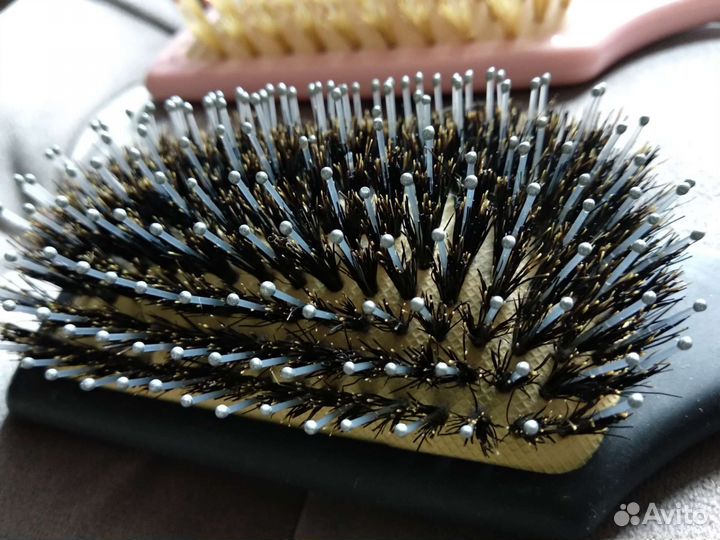 Расчёски с натуральной щетиной