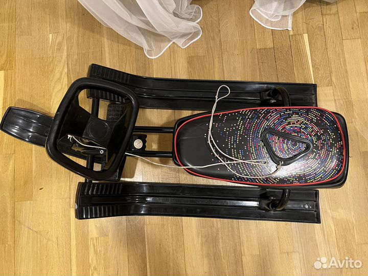 Детский снегокат с ручкой