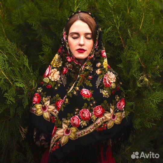 Павловопосадский платок шерсть Чёрные глаза