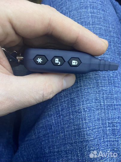 Брелок Starline A61