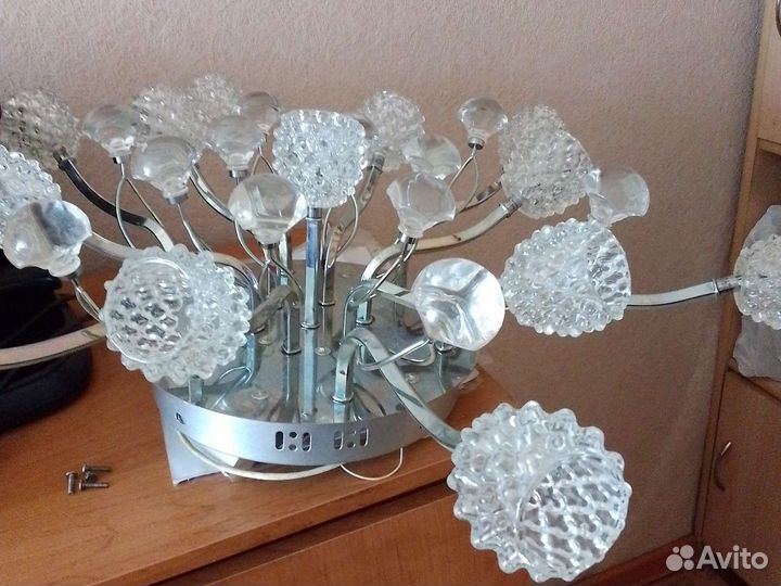 Люстра потолочная светодиодная с пультом