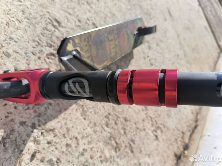 Трюковой самокат