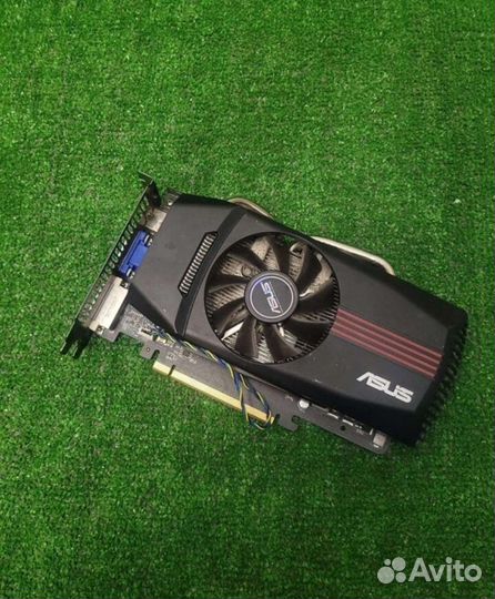 Видеокарта GTX 550 TI