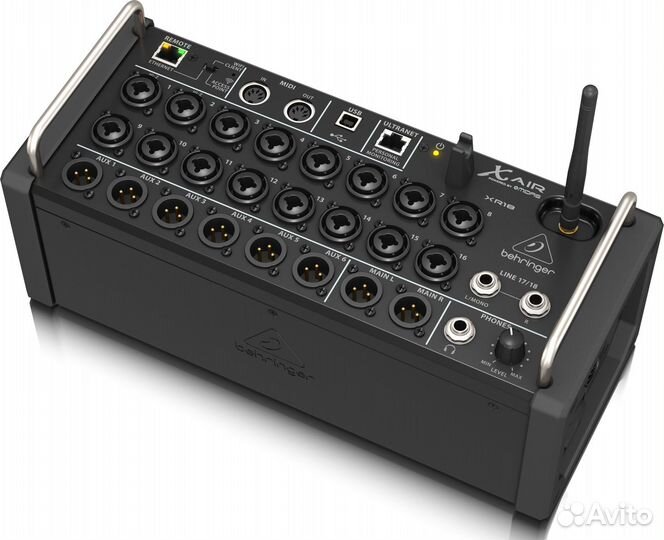 Цифровой рэковый микшер Behringer XR18 (в наличии)