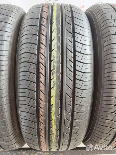 Yokohama dB Decibel E70 215/55 R17 94H