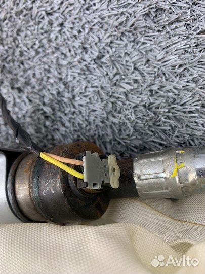 Шторка безопасности задняя Cadillac Escalade III