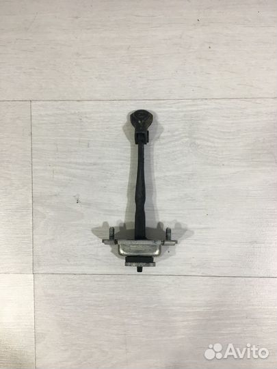 Ограничитель двери перед лев KIA optima 3 TF 2.4 а