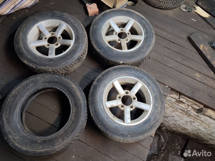 Nexen Winguard Ice SUV 215/70 R16