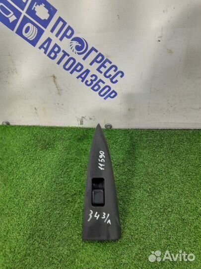 Кнопка стеклоподъемника задняя левая Nissan Note