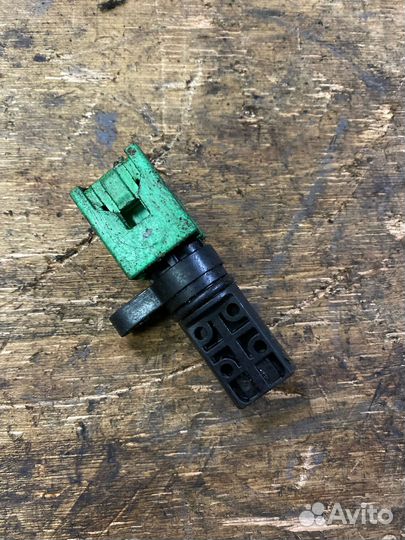 Датчик положения распредвала Ниссан Мурано