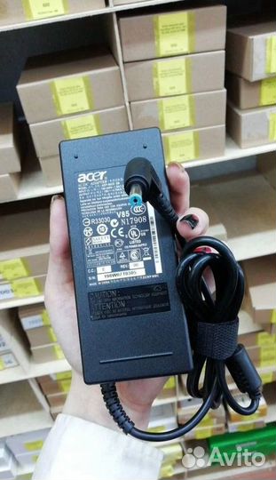 Новые фирменные зарядки для ноутбуков Acer