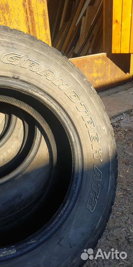 Dunlop Grandtrek AT3 245/70 R16 111T