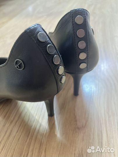 Туфли tamaris 36р, натуральная кожа