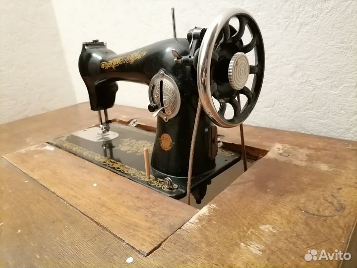 Швейная машинка