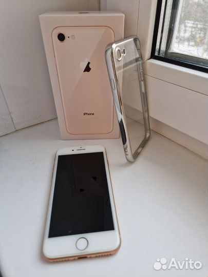 iPhone 8, 64 ГБ