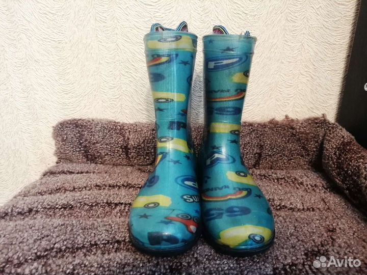 Резиновые сапоги