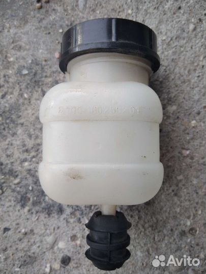 Бачок сцепления ваз