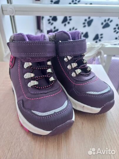 Демисезонные ботинки на девочку 23 размер