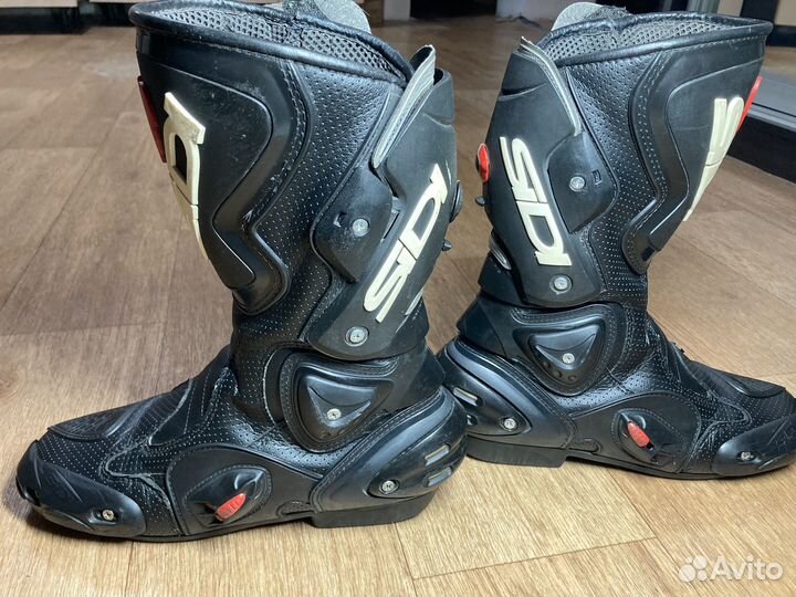 Мотоботы Sidi