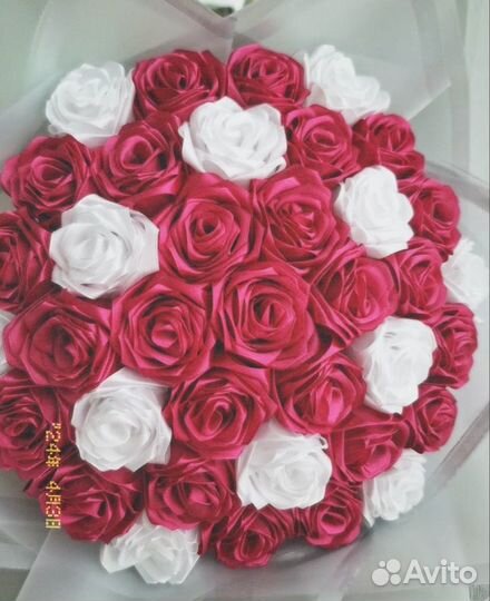 Букет из атласных лент