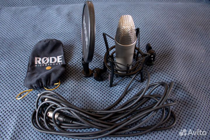 Студийный конденсаторный микрофон Rode NT1-A