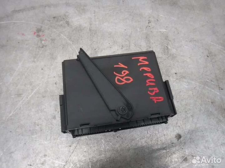 Блок управления центральным замком Opel Meriva