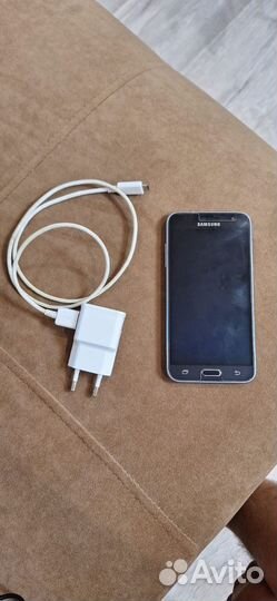 Samsung Galaxy J3 (2016) SM-J320H/DS, 2/16 ГБ
