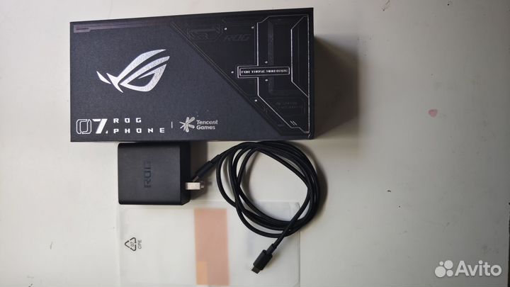 ASUS ROG Phone 7, 12/256 ГБ