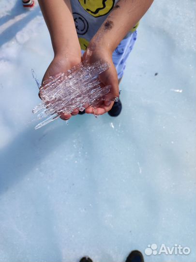 Продам б.у ларь на 145 литров