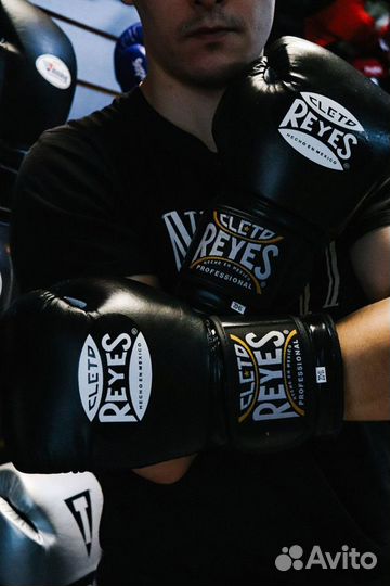Боксерские перчатки Cleto Reyes Black