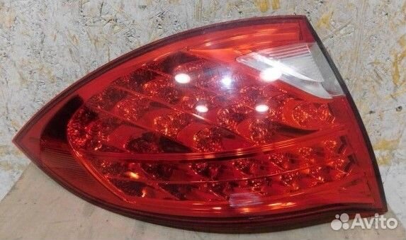 Cayenne Фонарь задний внешний левый диодный (Depo)