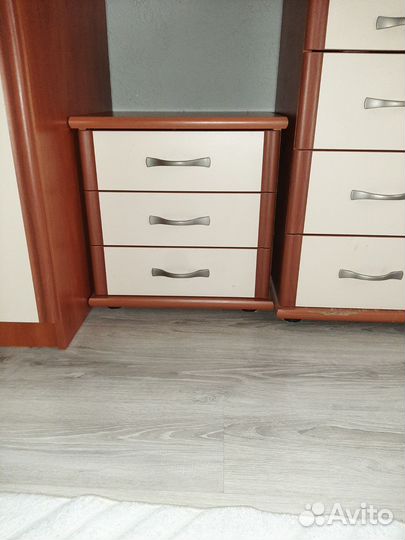 Спальный гарнитур бу